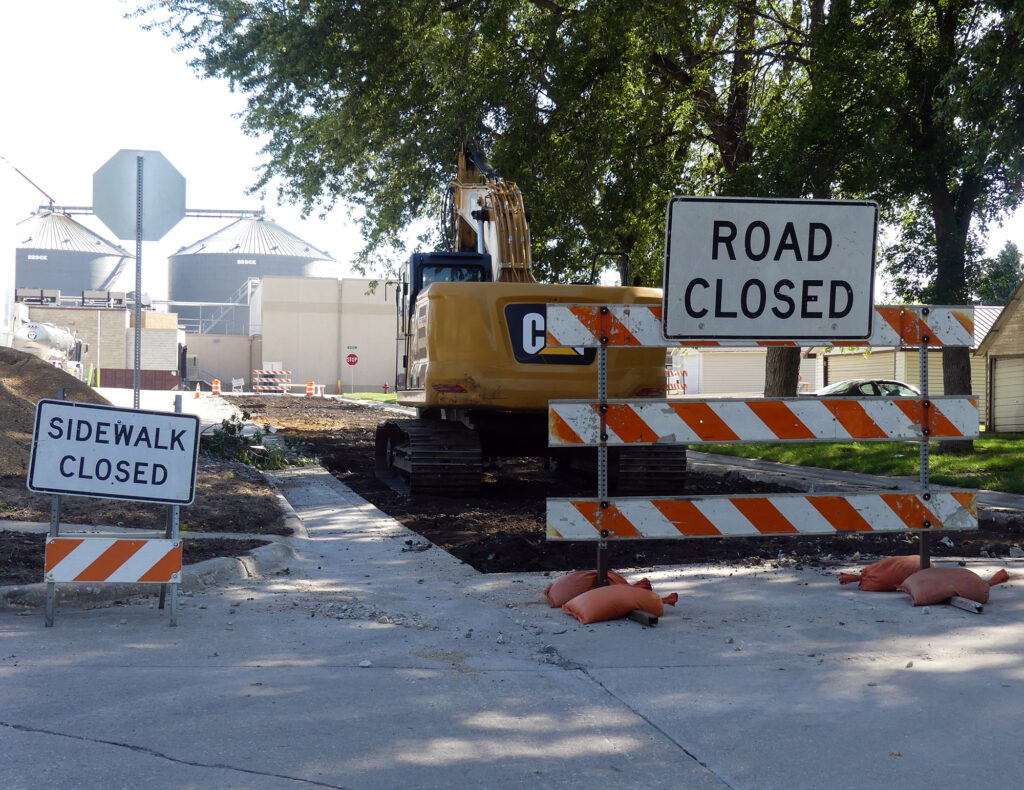 Work began Monday on the stretch of O’Brien Street between 1st and 2nd Streets. The road closure is just west of the AMPI milk receiving area. While the work is being done, stop signs will be in place on Main Street at the intersection with 2nd Street.